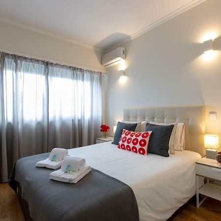 Trindade Sunny Downtown Apartment With Balcony & Ac Porto Exterior foto